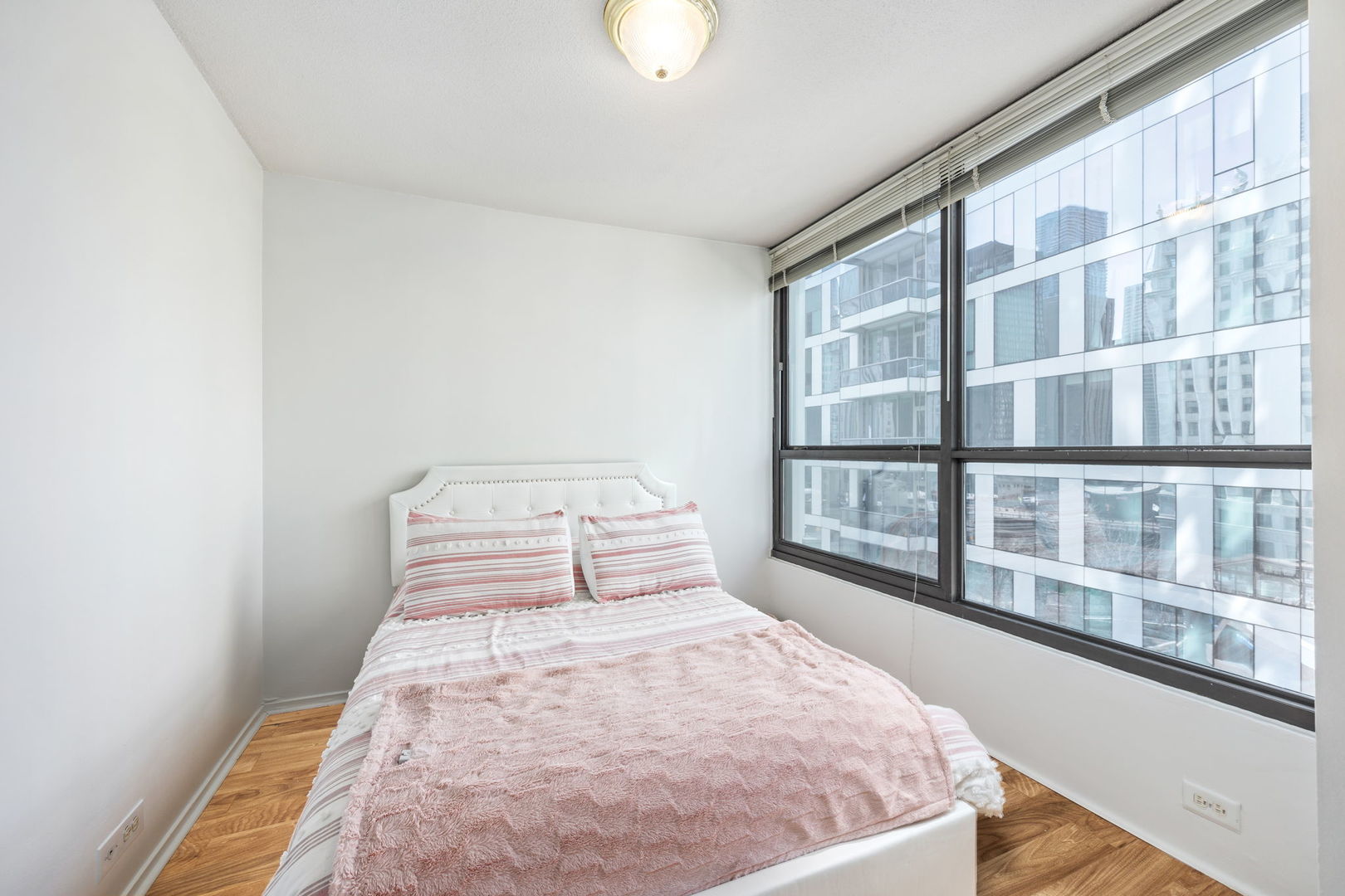 405 N Wabash Avenue Unit: 405