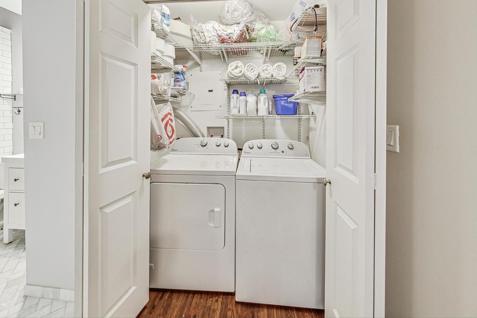 2510 N Wayne Avenue Unit: 205