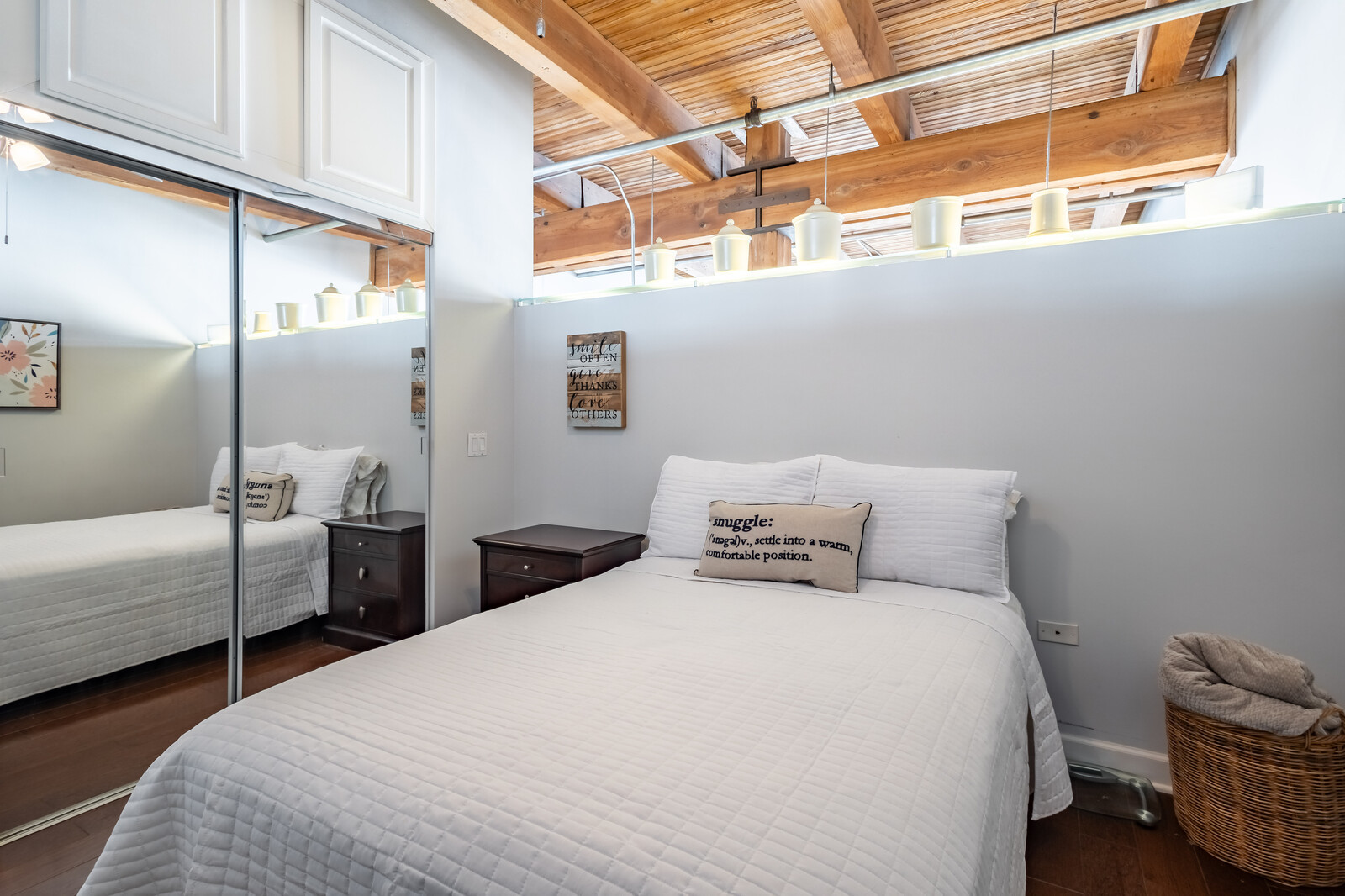 1632 S Indiana Avenue Unit: 606