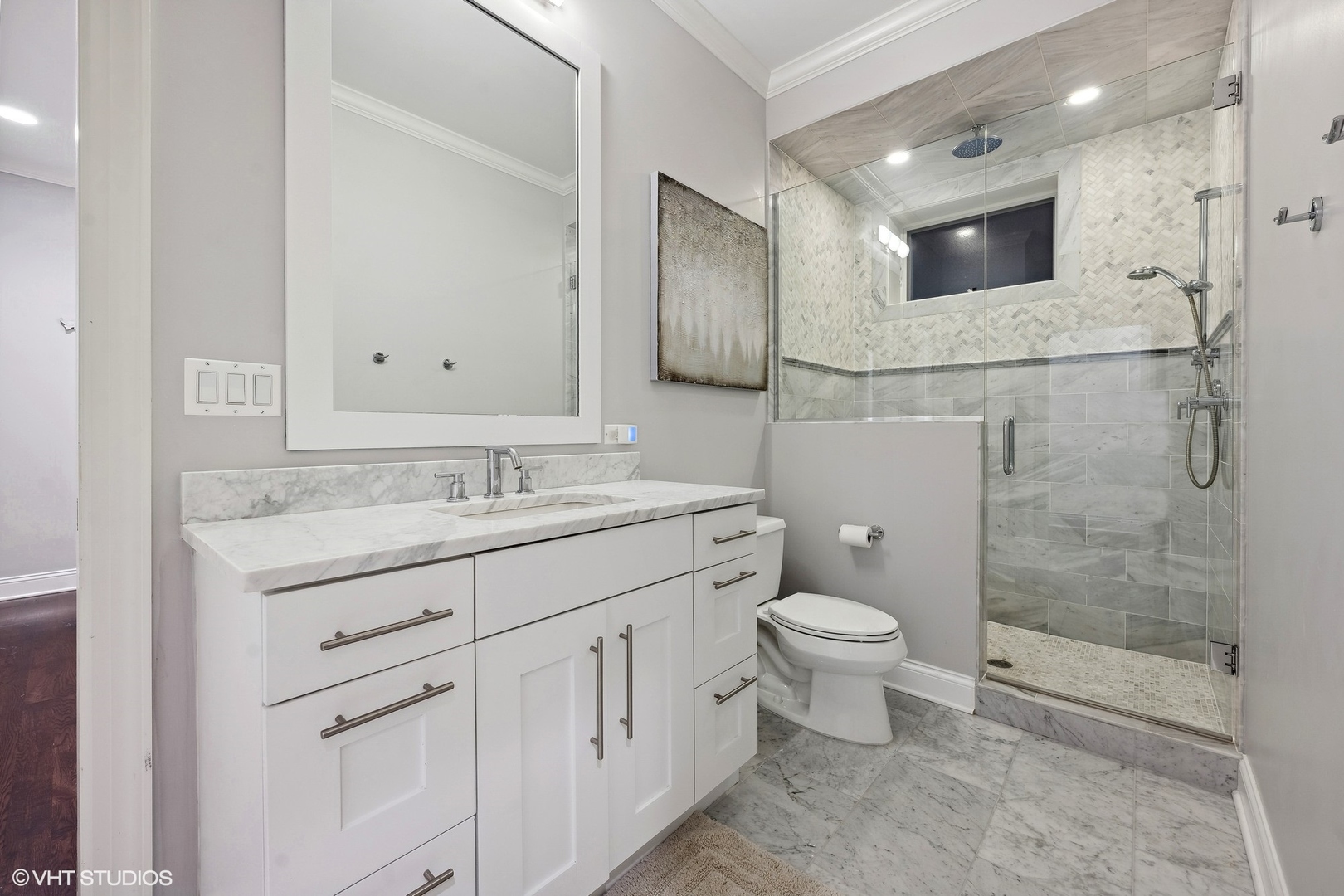 2731 N Wilton Avenue Unit: 1