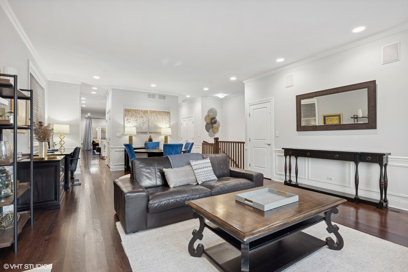 2731 N Wilton Avenue Unit: 1