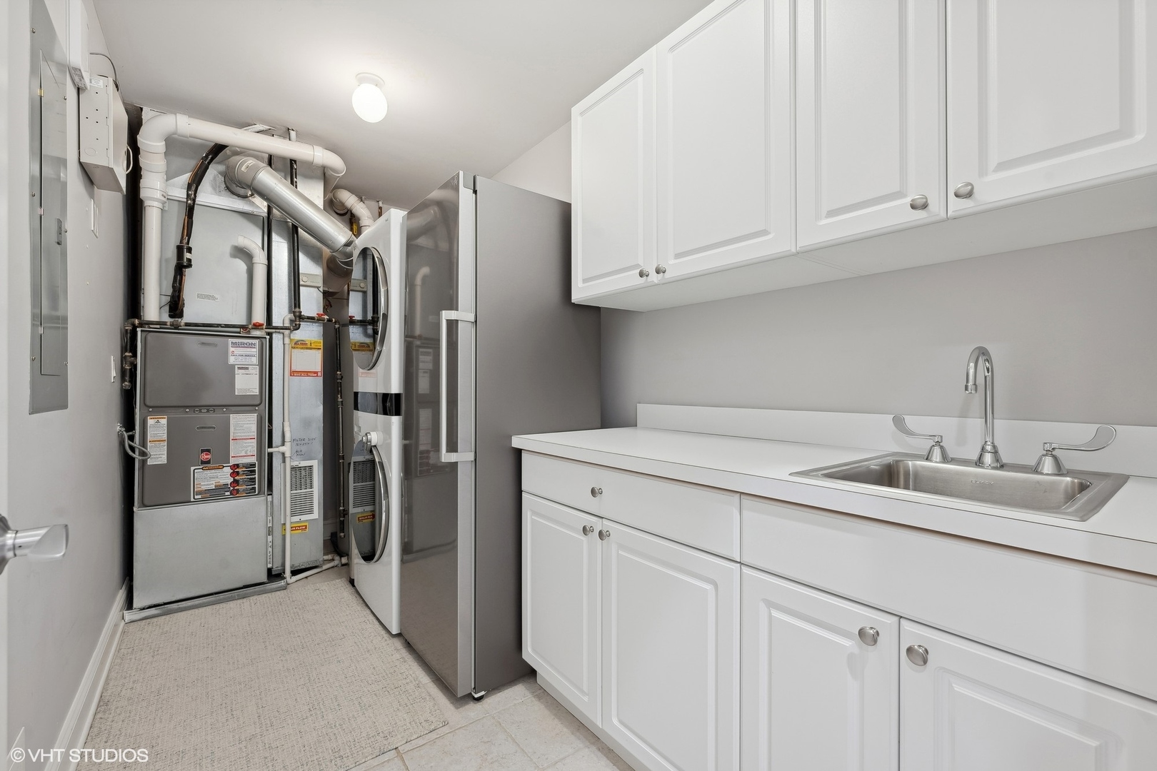 2731 N Wilton Avenue Unit: 1