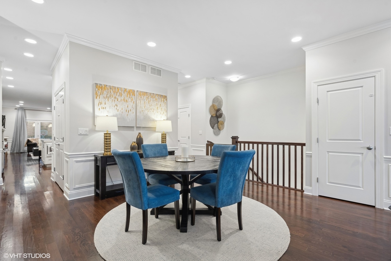 2731 N Wilton Avenue Unit: 1