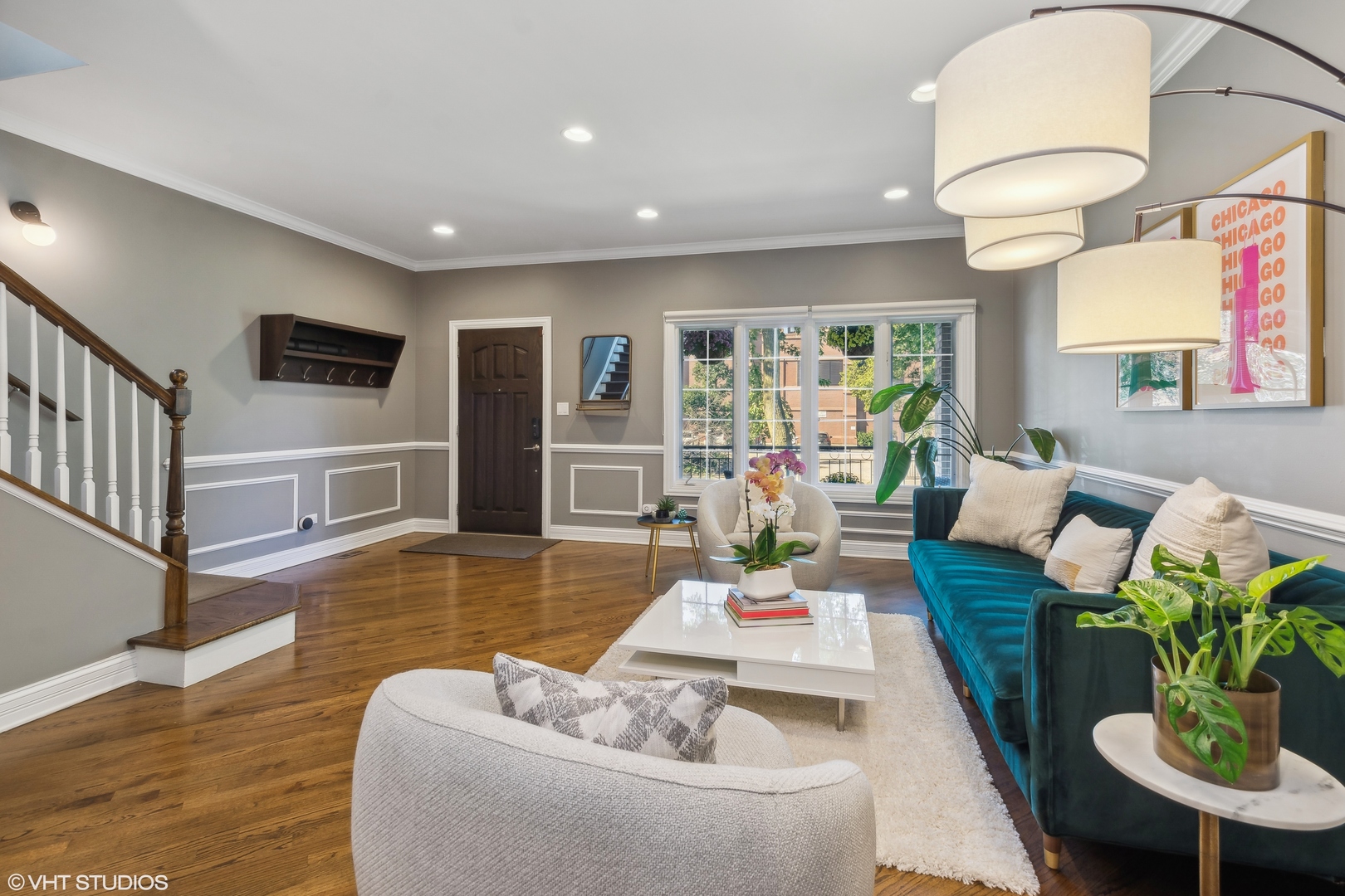 1753 N FAIRFIELD Avenue