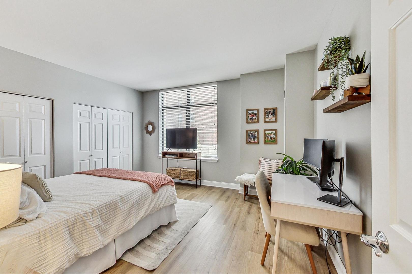 1122 N Dearborn Street Unit: 8C