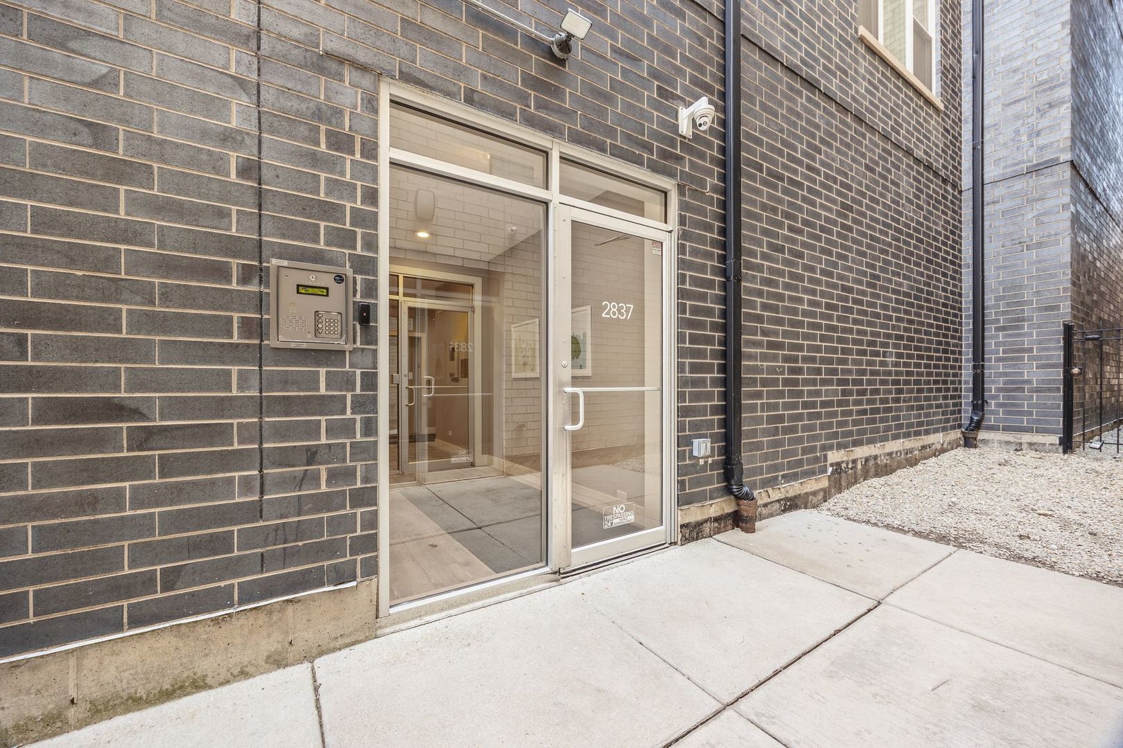 2837 N Halsted Street Unit: 3S