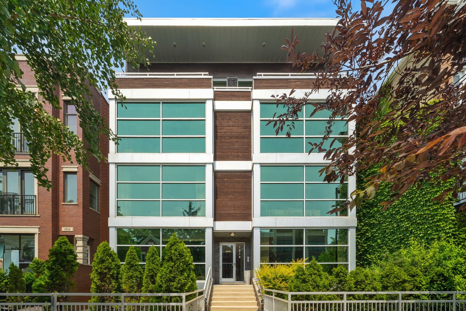 1510 W Cortez Street Unit: 3E