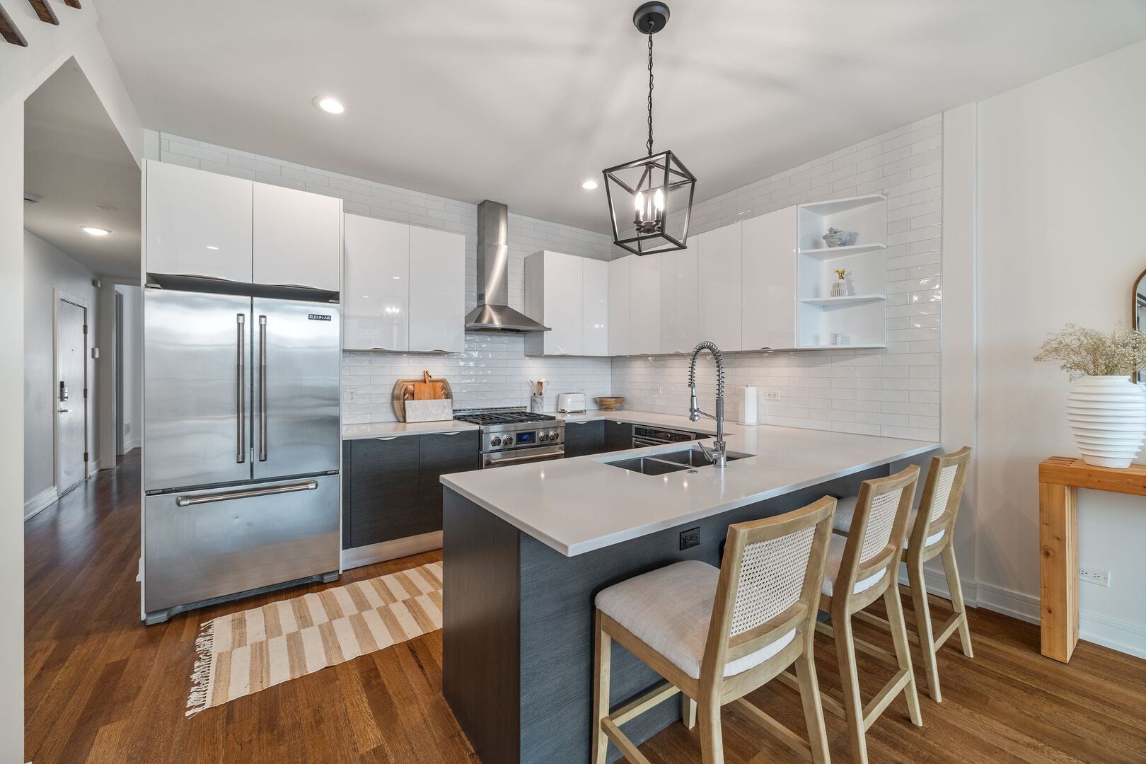 1510 W Cortez Street Unit: 3E