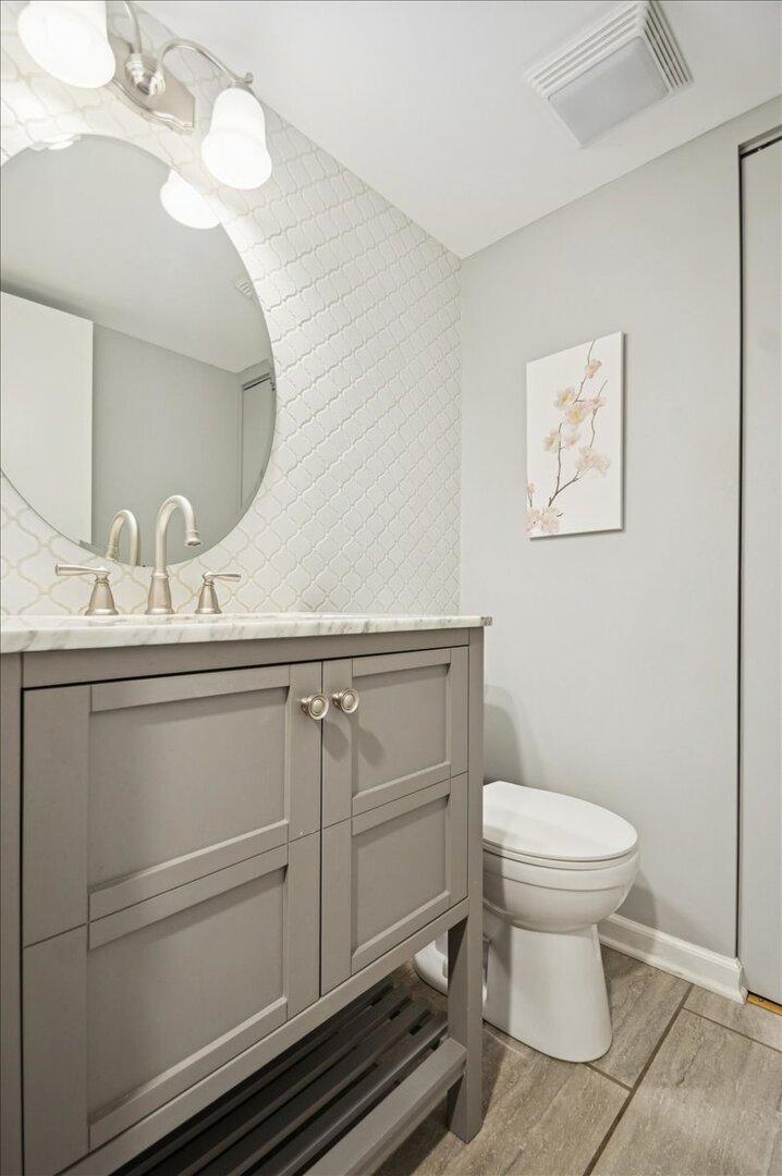 1541 W Henderson Street Unit: D