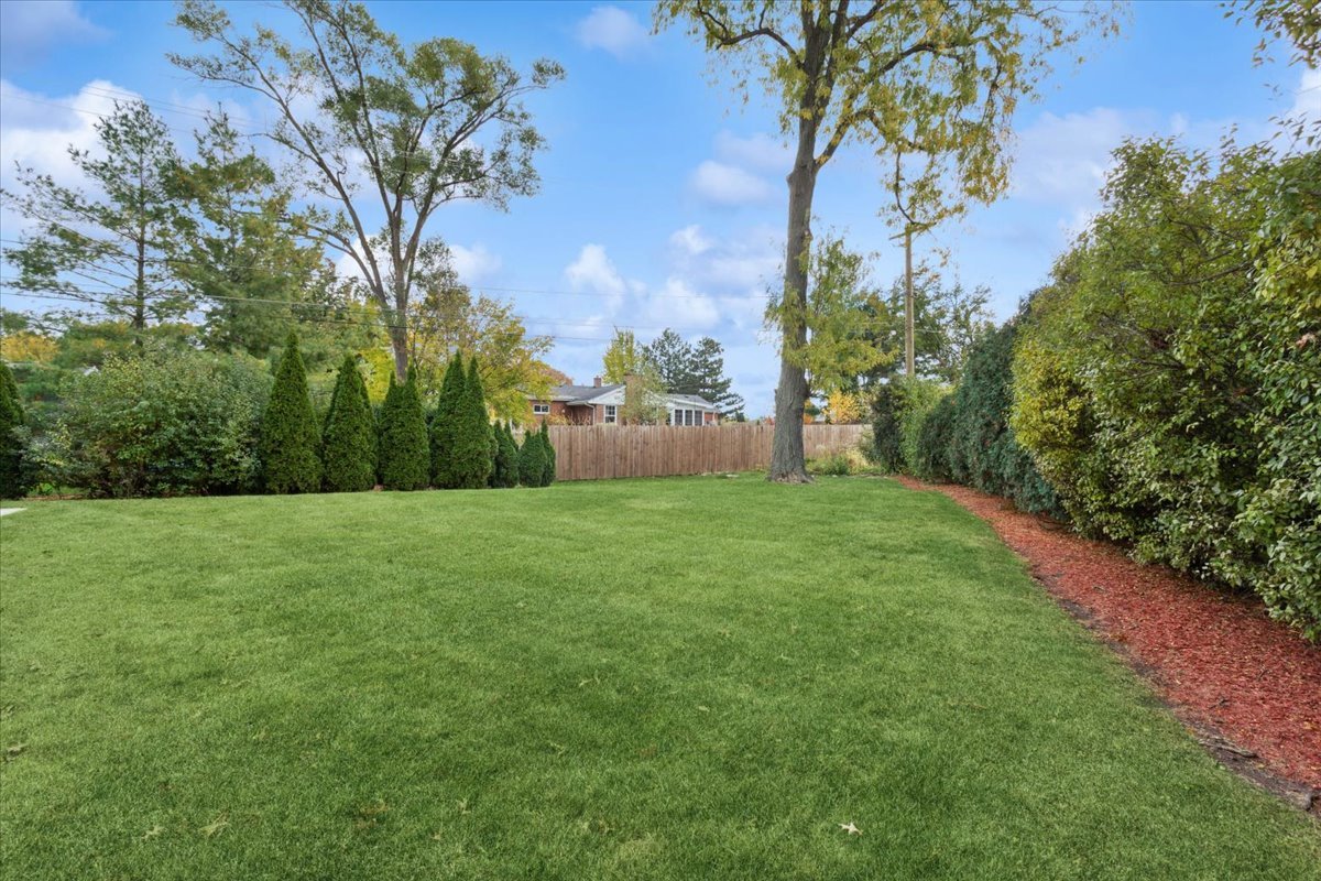 5441 S Edgewood Avenue