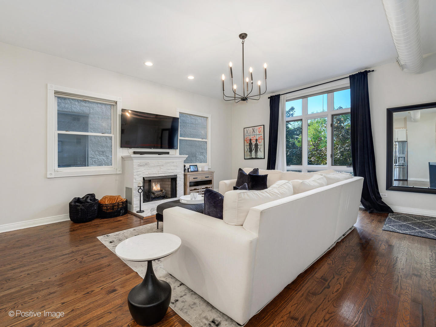 463 N GREEN Street Unit: 2S