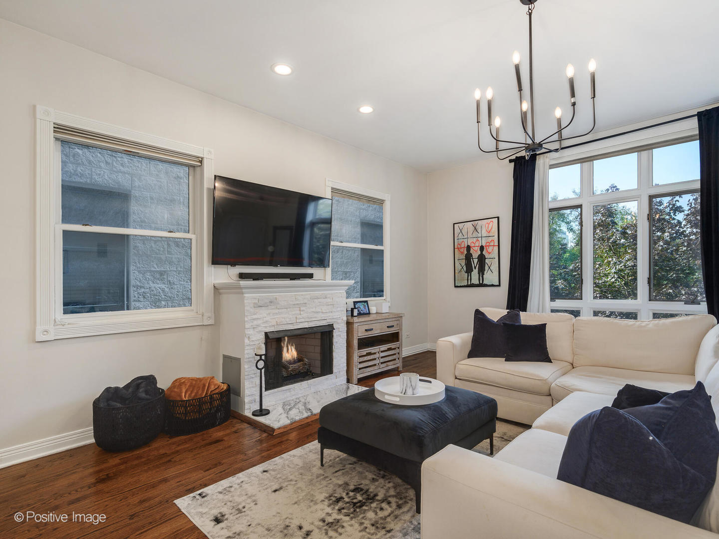 463 N GREEN Street Unit: 2S