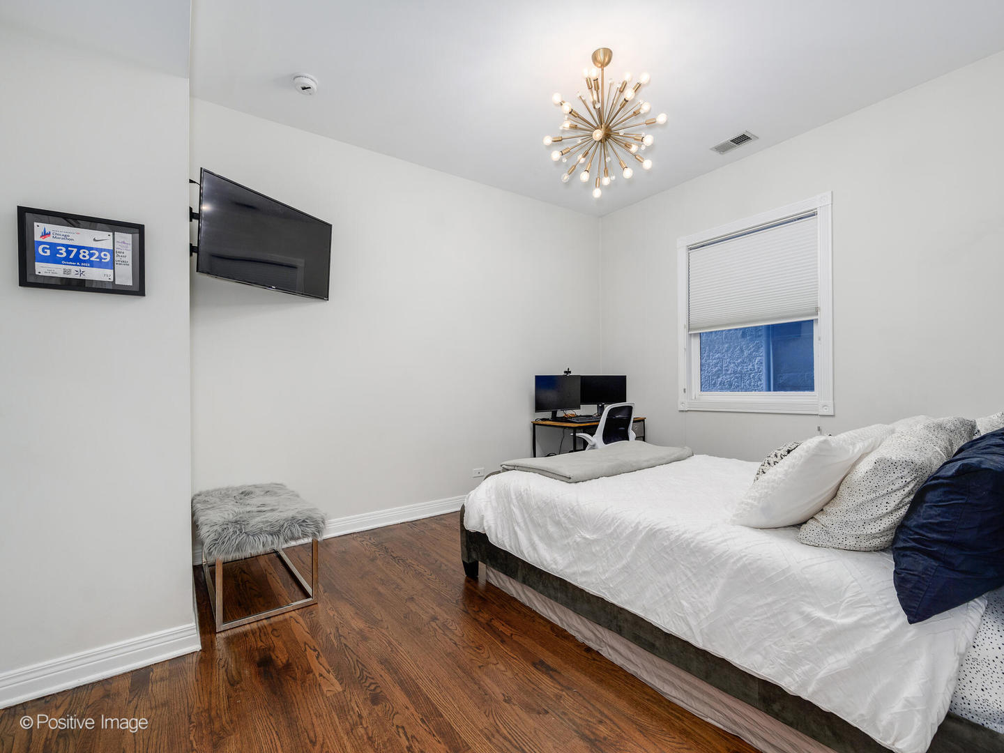 463 N GREEN Street Unit: 2S