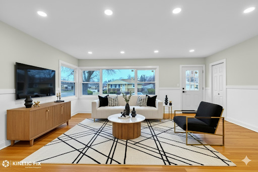 4938 W Randolph Street