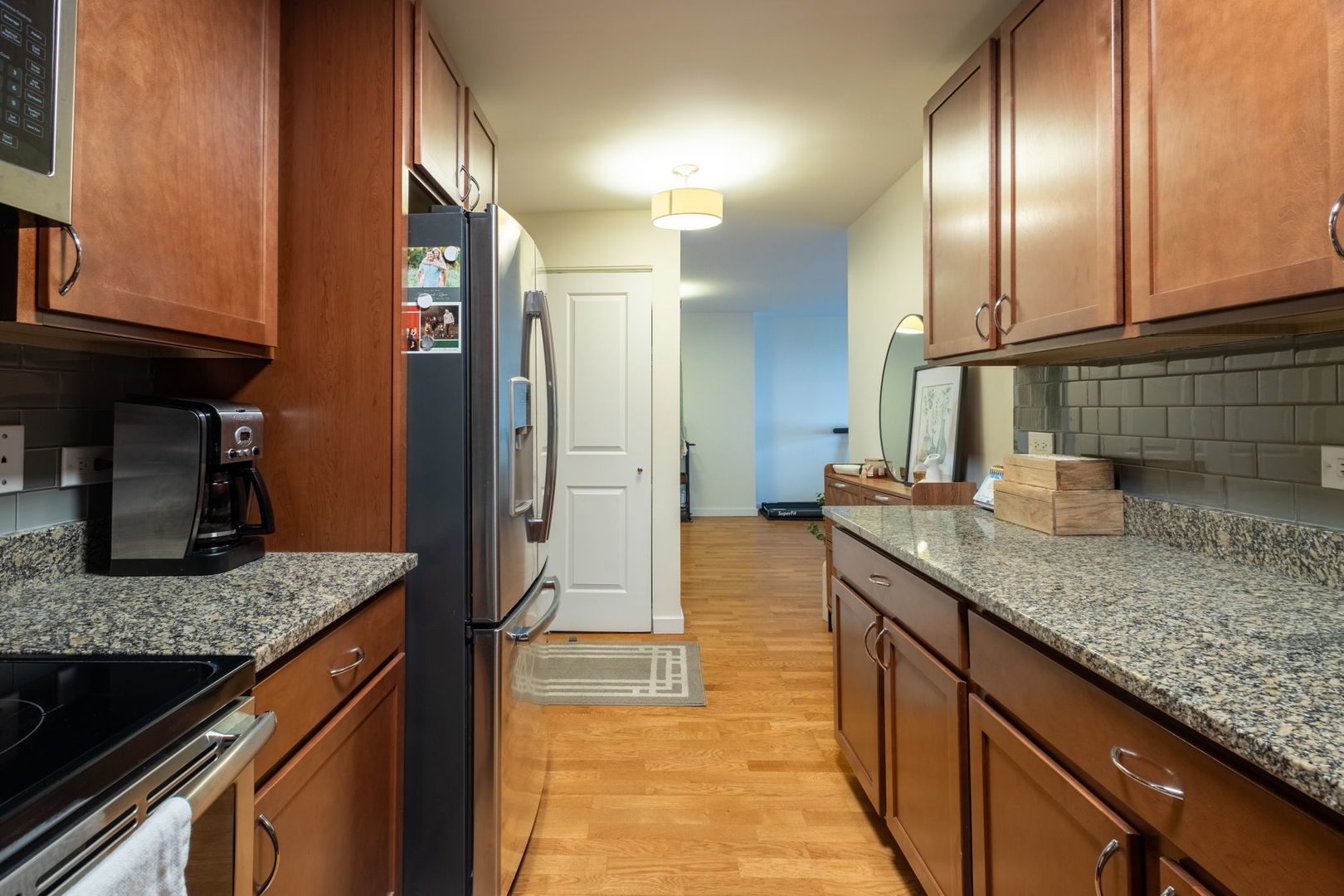 3033 N Sheridan Road Unit: 1203