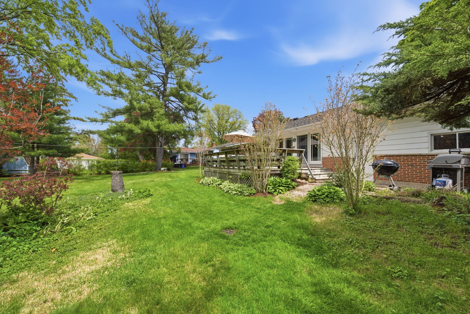 3934 Elm Street