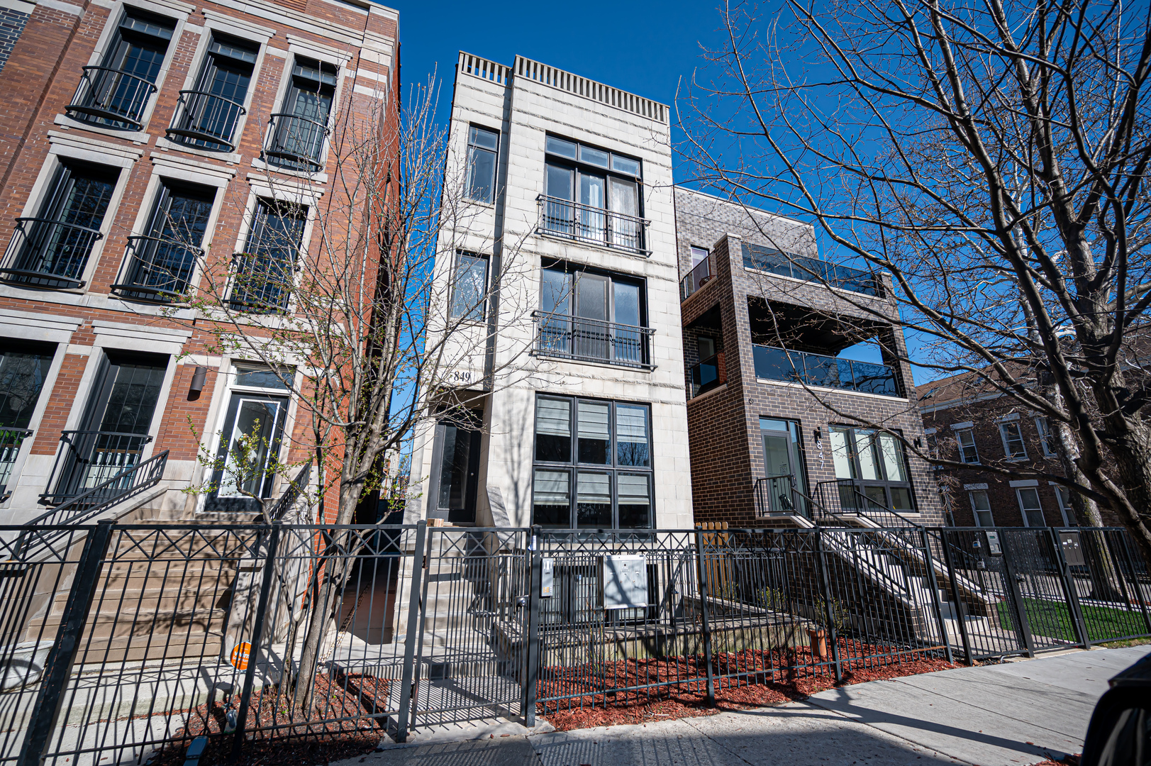 849 N Paulina Street Unit: 1