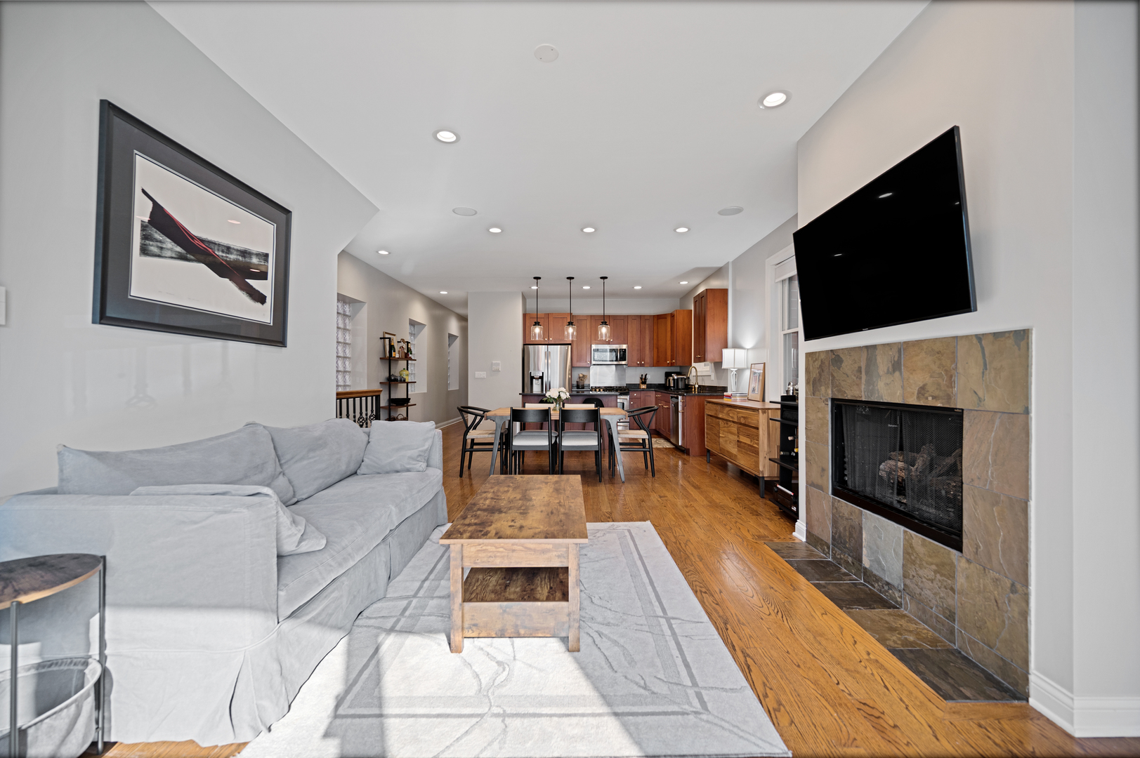 849 N Paulina Street Unit: 1
