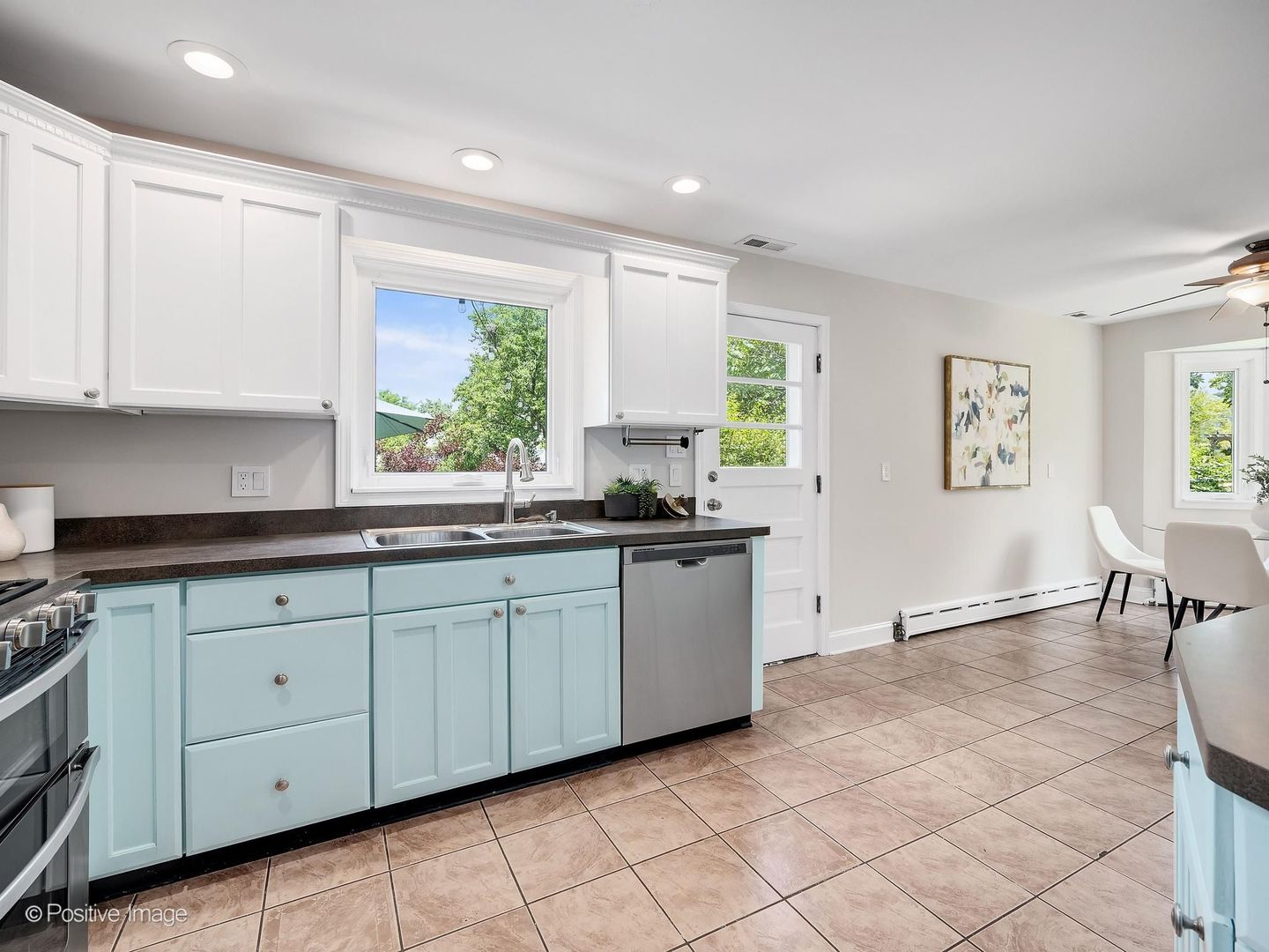 5902 Wolf Road