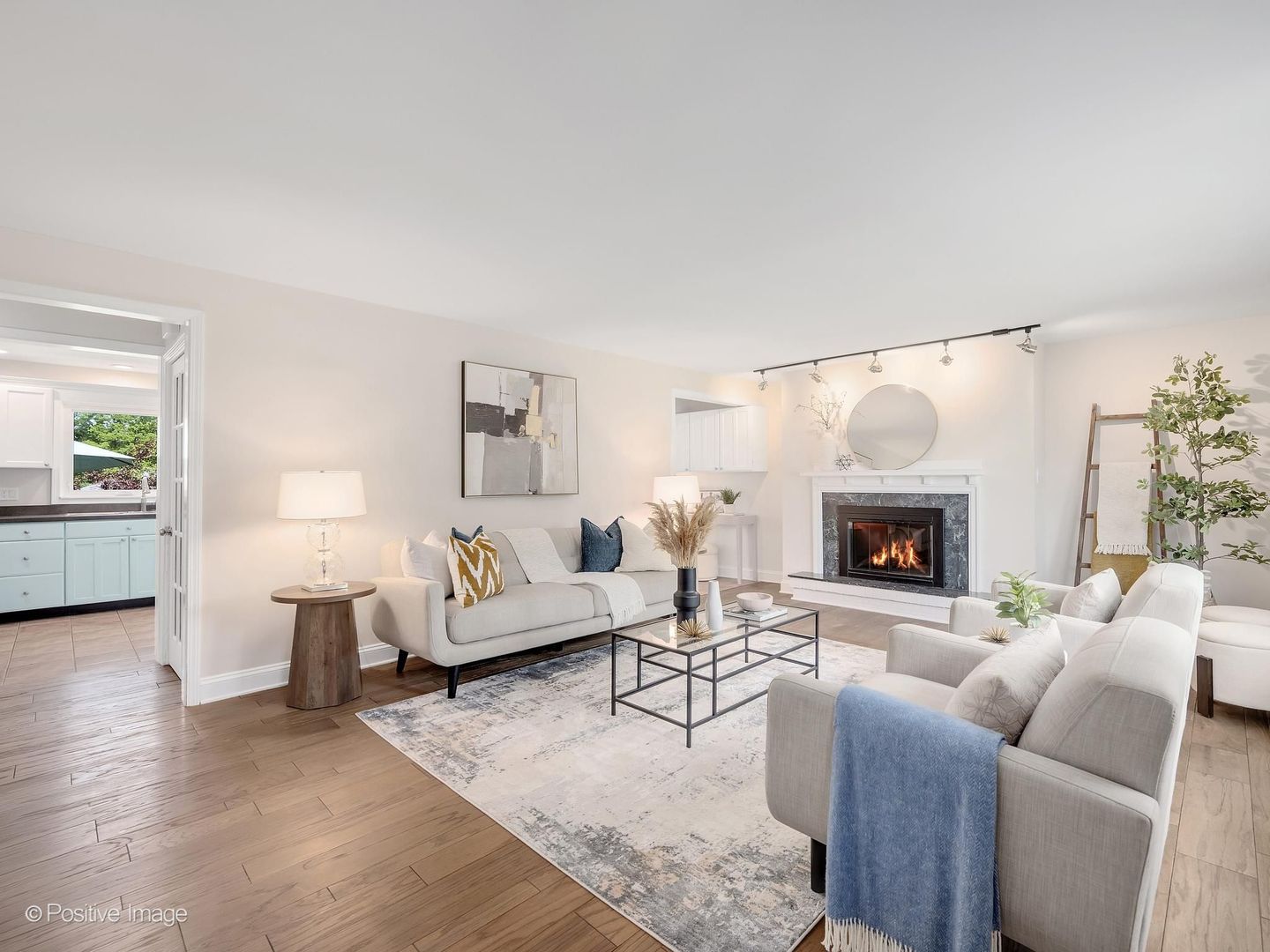 5902 Wolf Road
