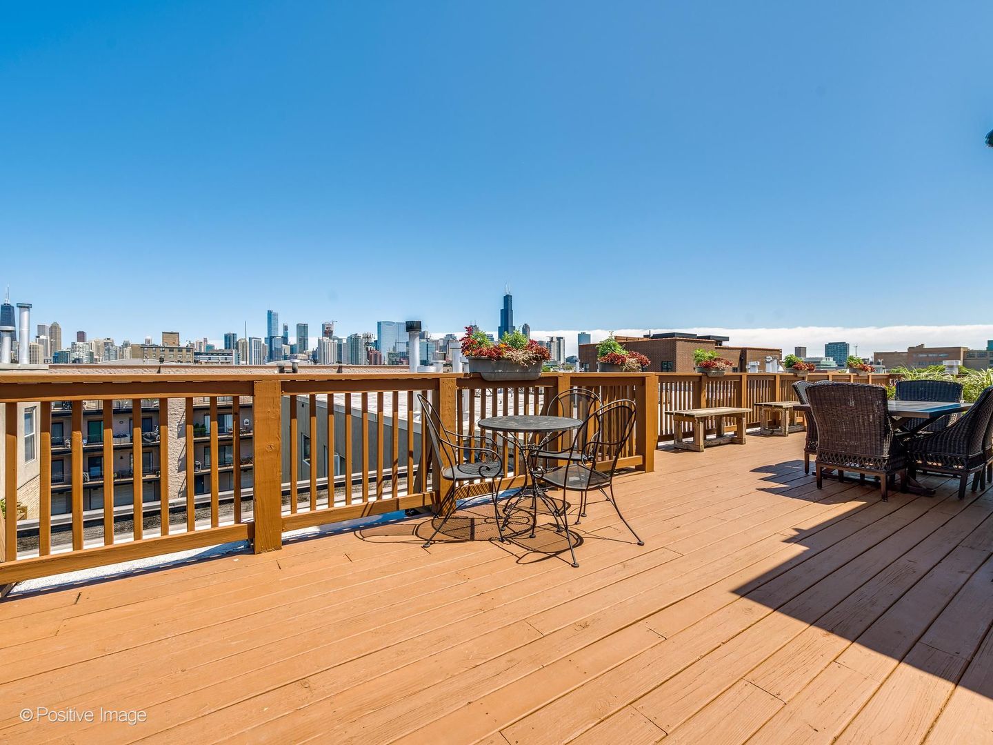 525 N Ada Street Unit: 23