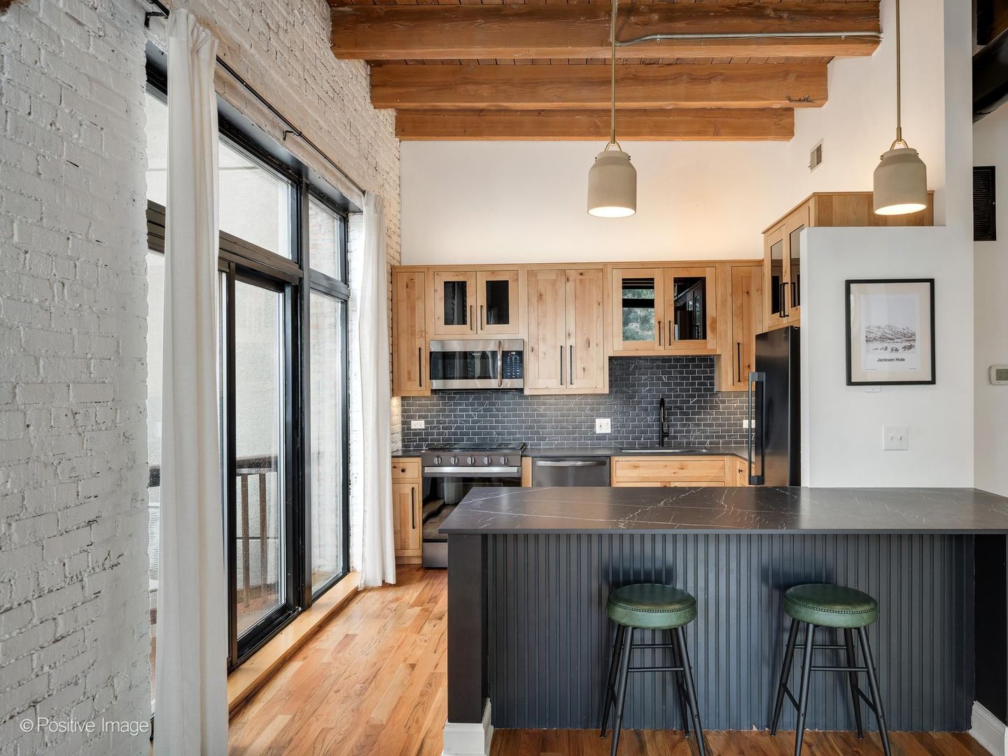 525 N Ada Street Unit: 23