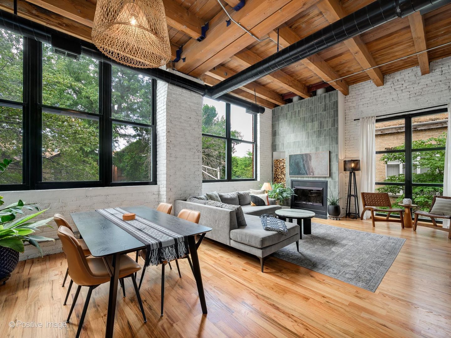525 N Ada Street Unit: 23
