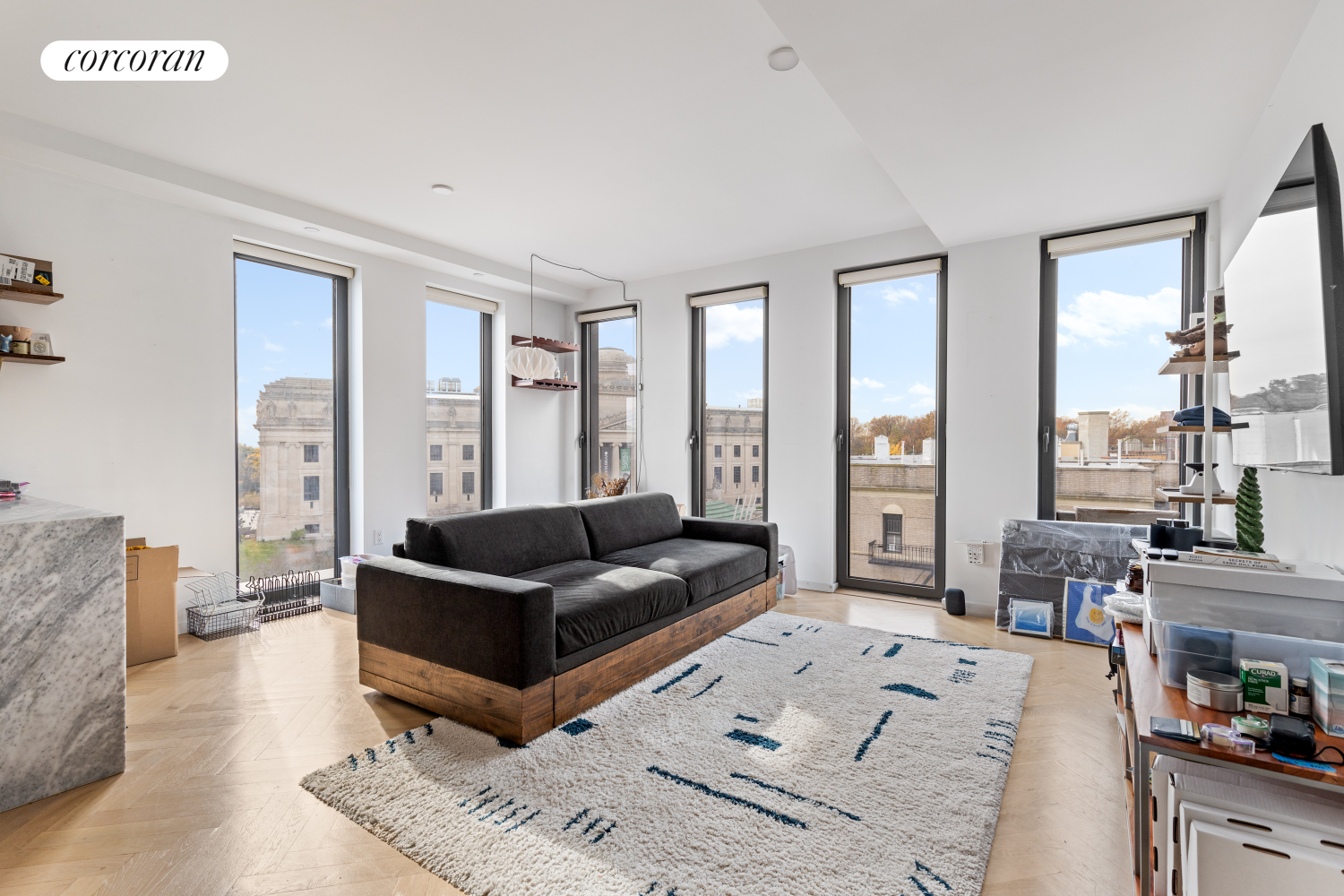 805 WASHINGTON Avenue 8E