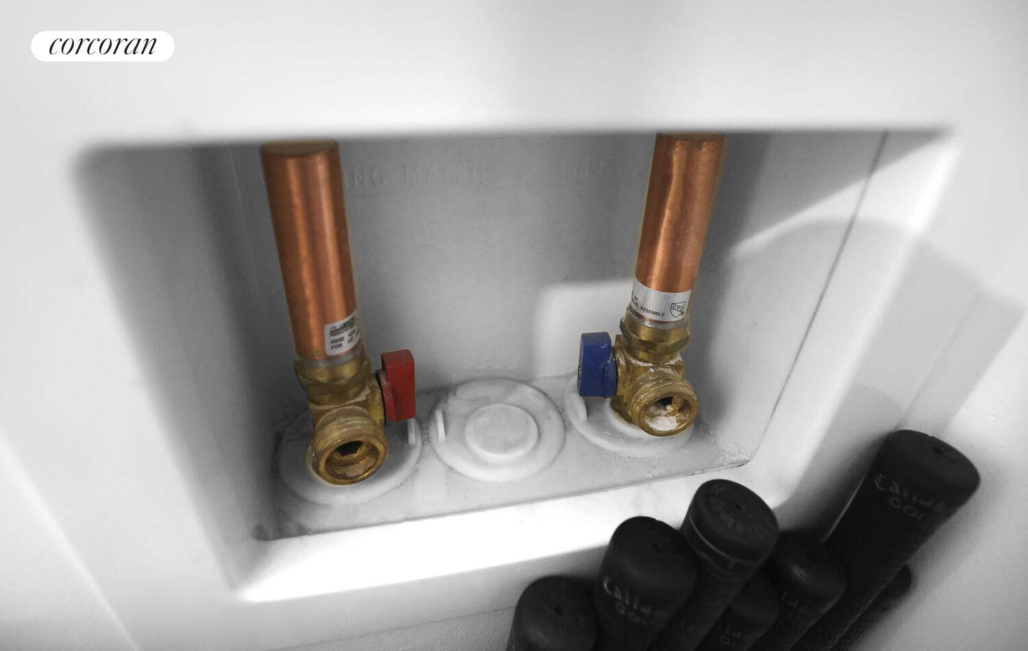 42-22 KETCHAM Street 16E