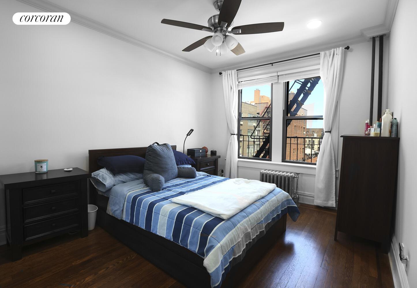 42-22 KETCHAM Street 16E