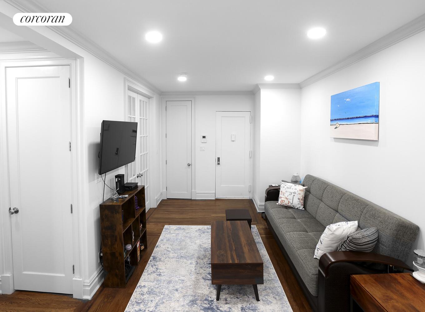 42-22 KETCHAM Street 16E