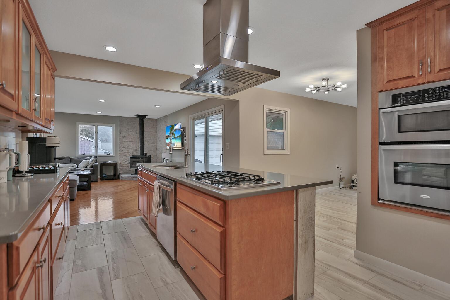 3689 Saint Regis Drive