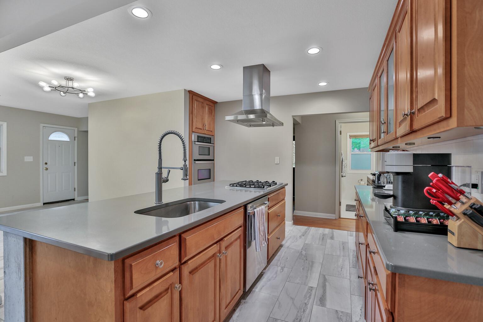 3689 Saint Regis Drive