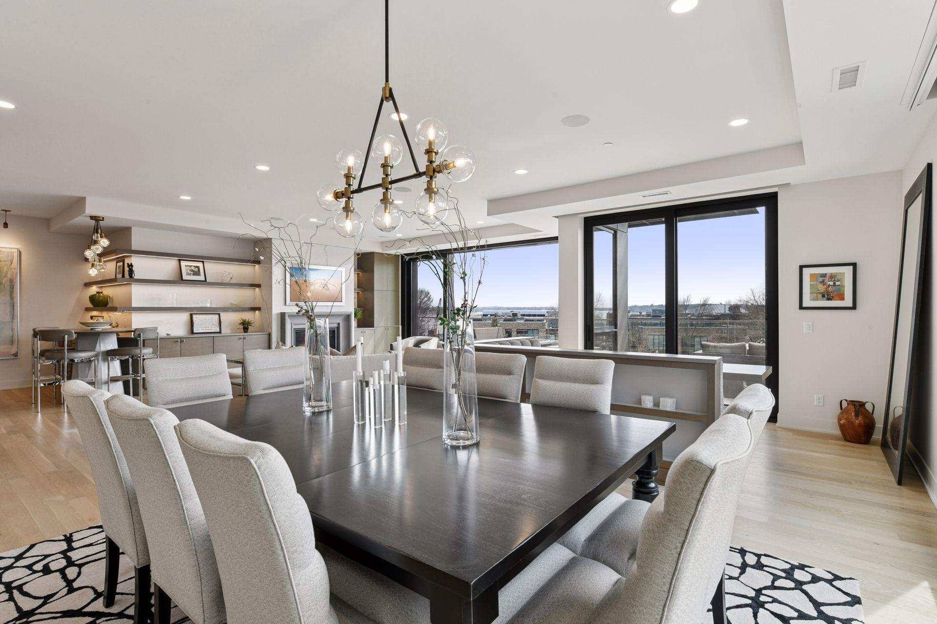 275 Lake Street E Unit: 301
