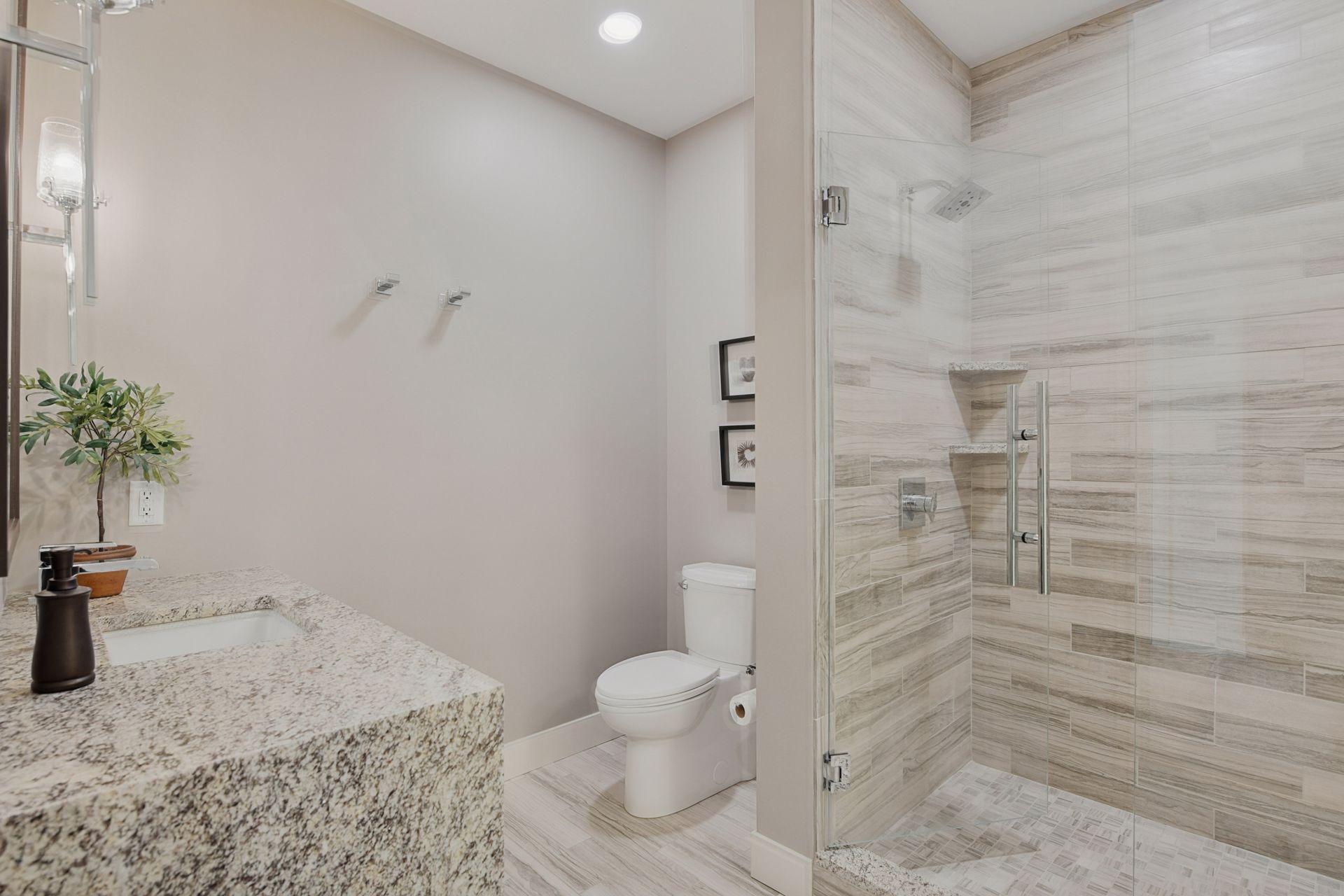 275 Lake Street E Unit: 301