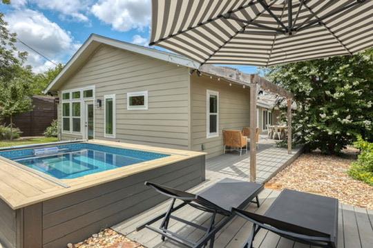 3507 Garden Villa LN