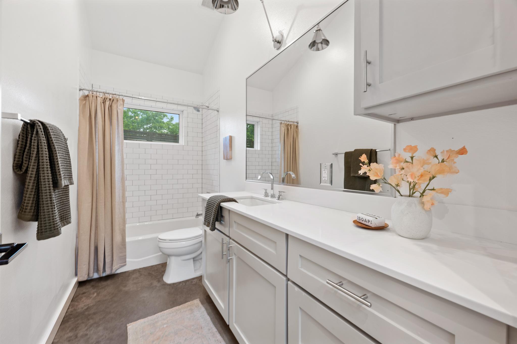 3507 Garden Villa LN