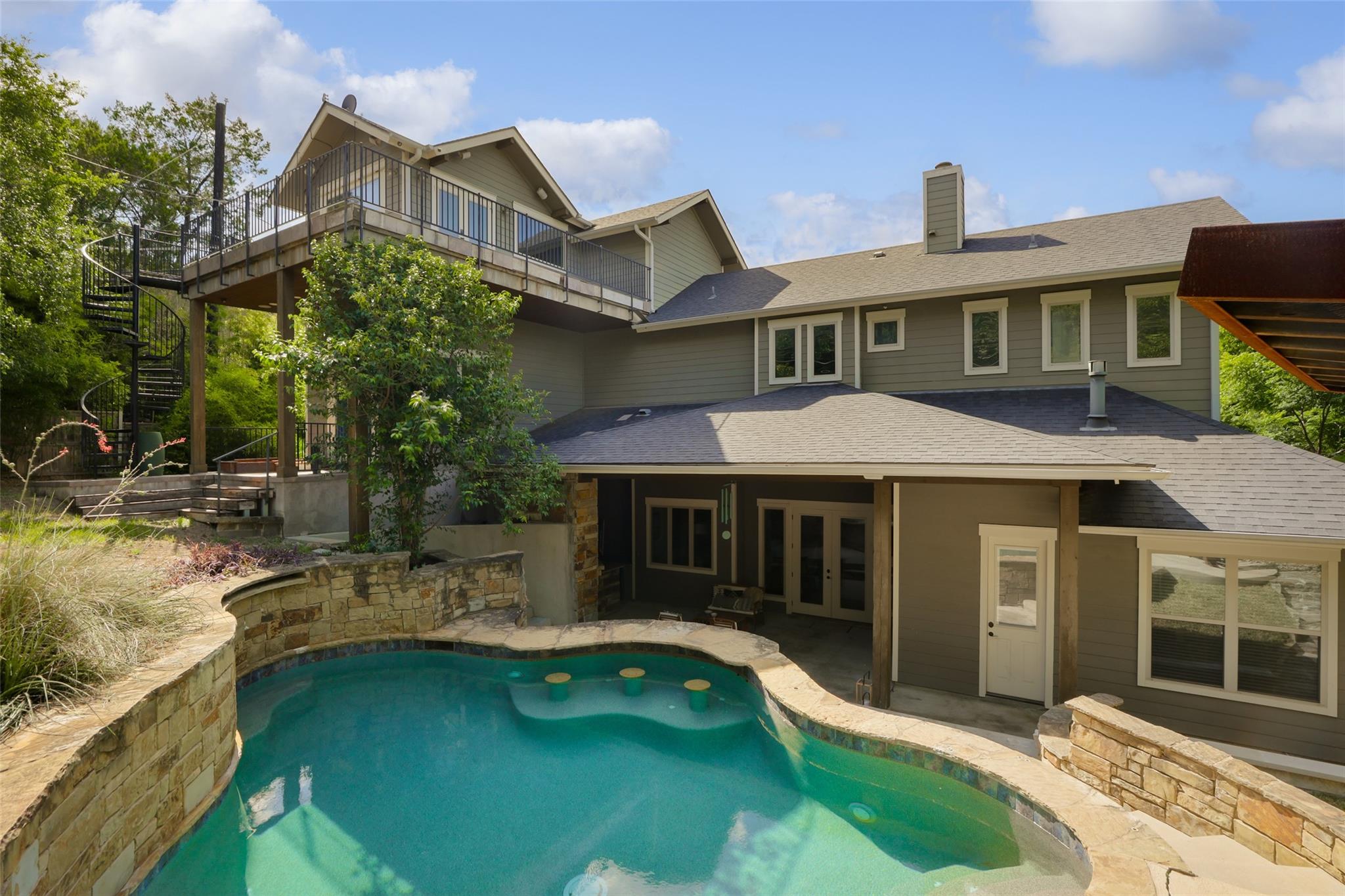 1503 Cliffside DR
