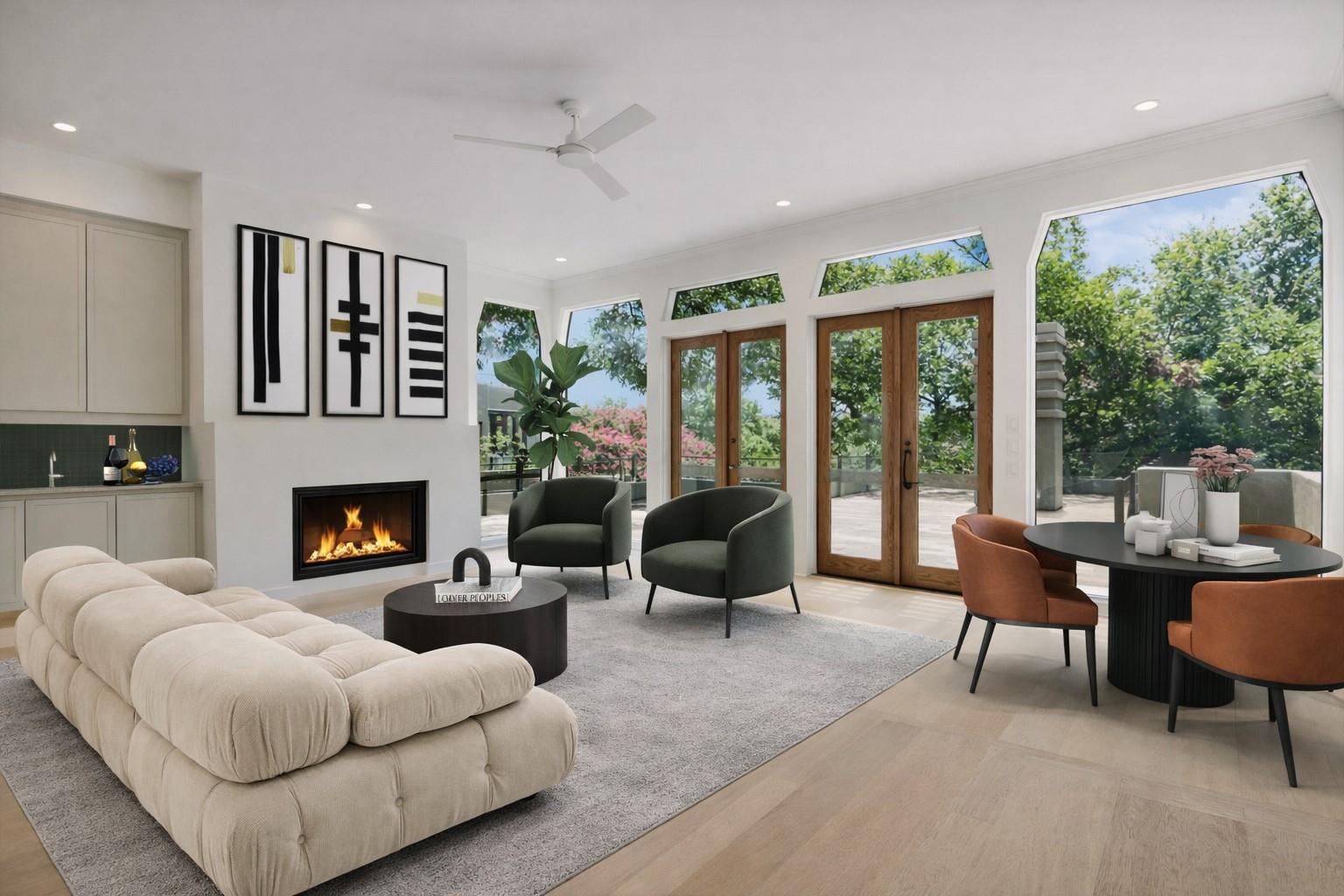 1111 W 12th ST # 118