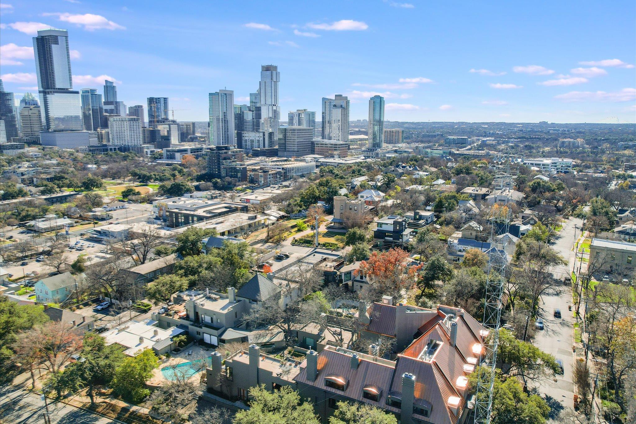 1111 W 12th ST # 118