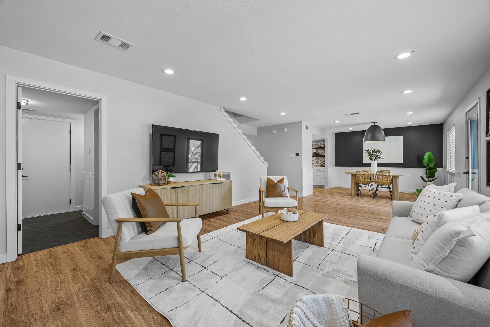 7819 Palacios DR