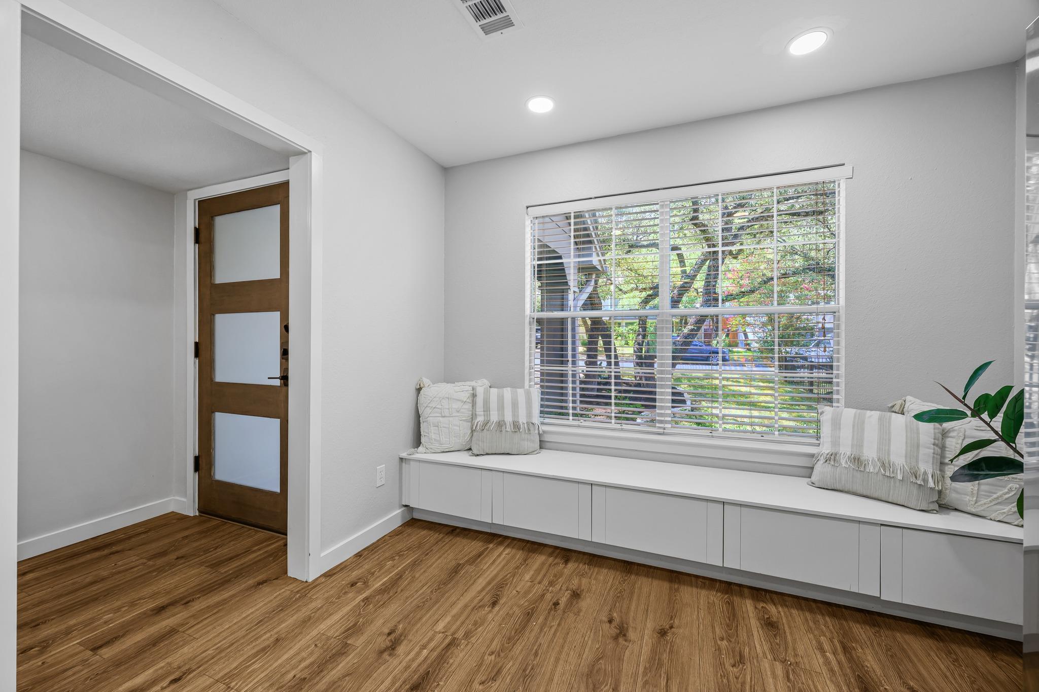 7819 Palacios DR