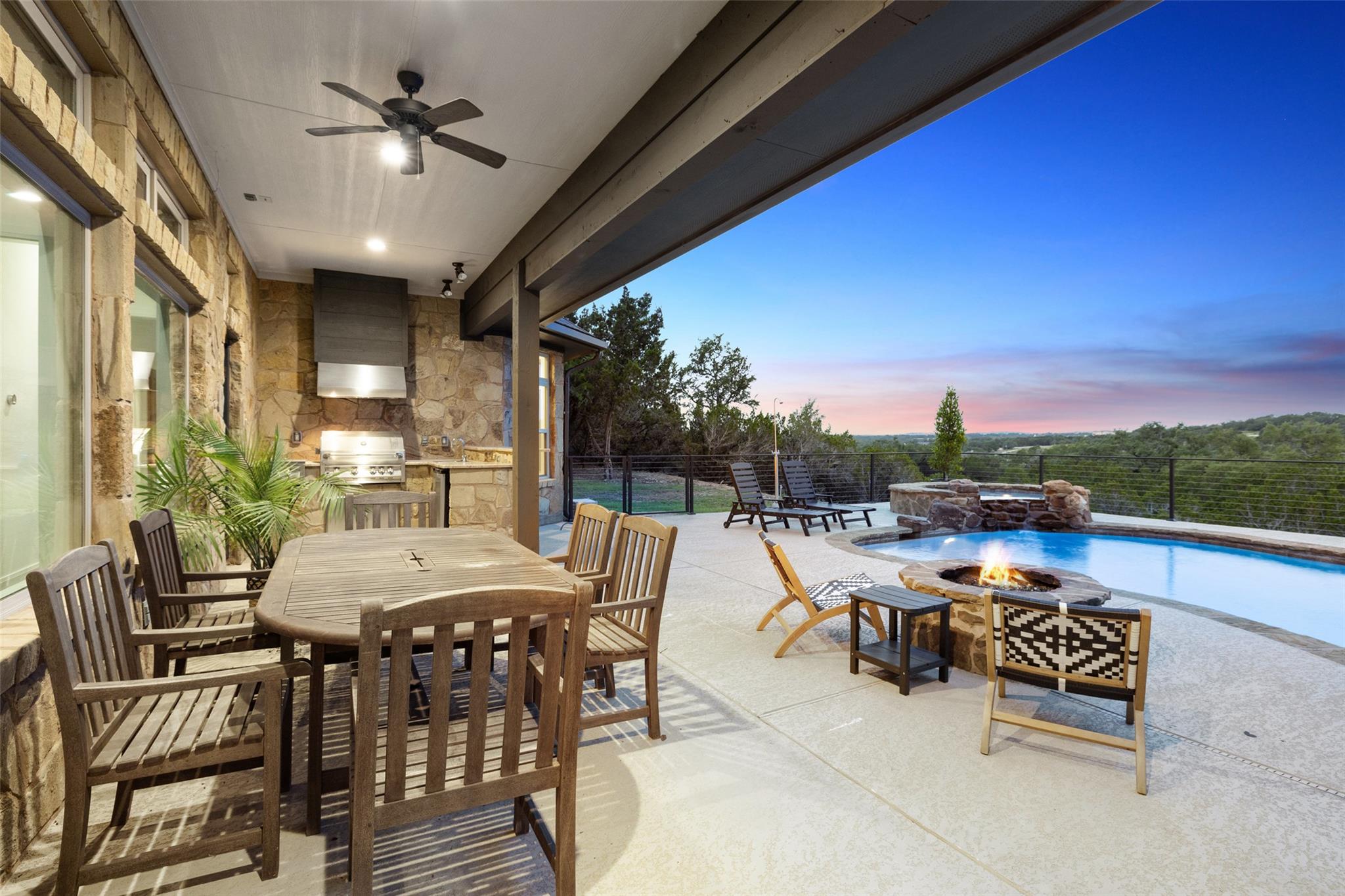 321 Hannah DR