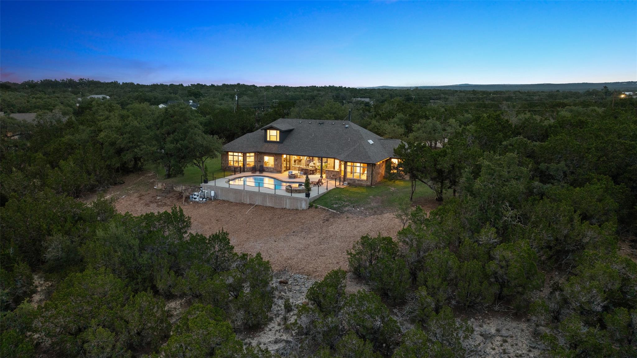321 Hannah DR