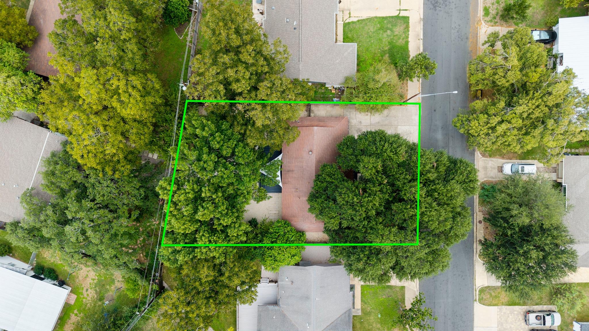 2506 East Side DR