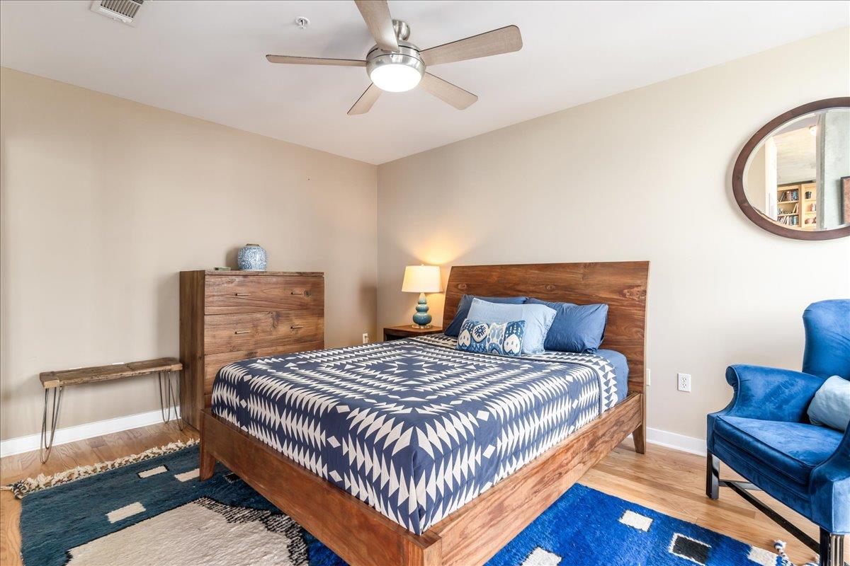 360 Nueces ST # 1408