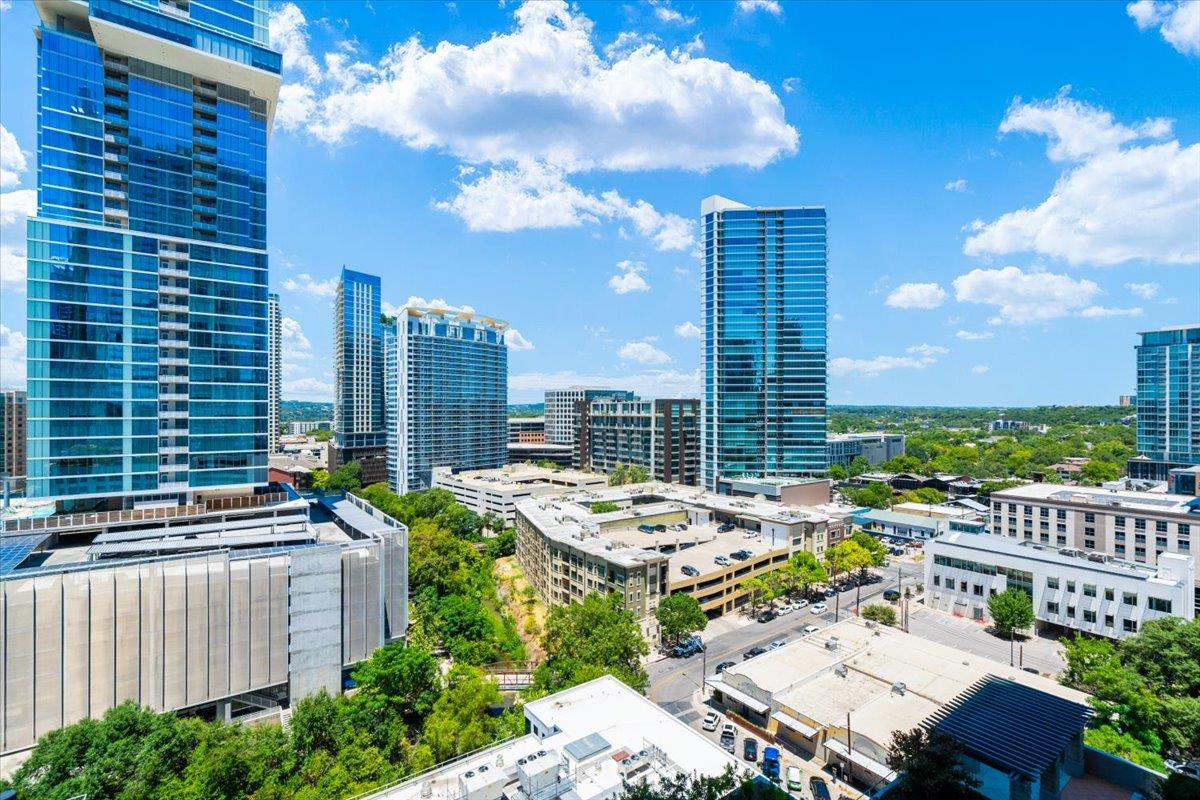 360 Nueces ST # 1408