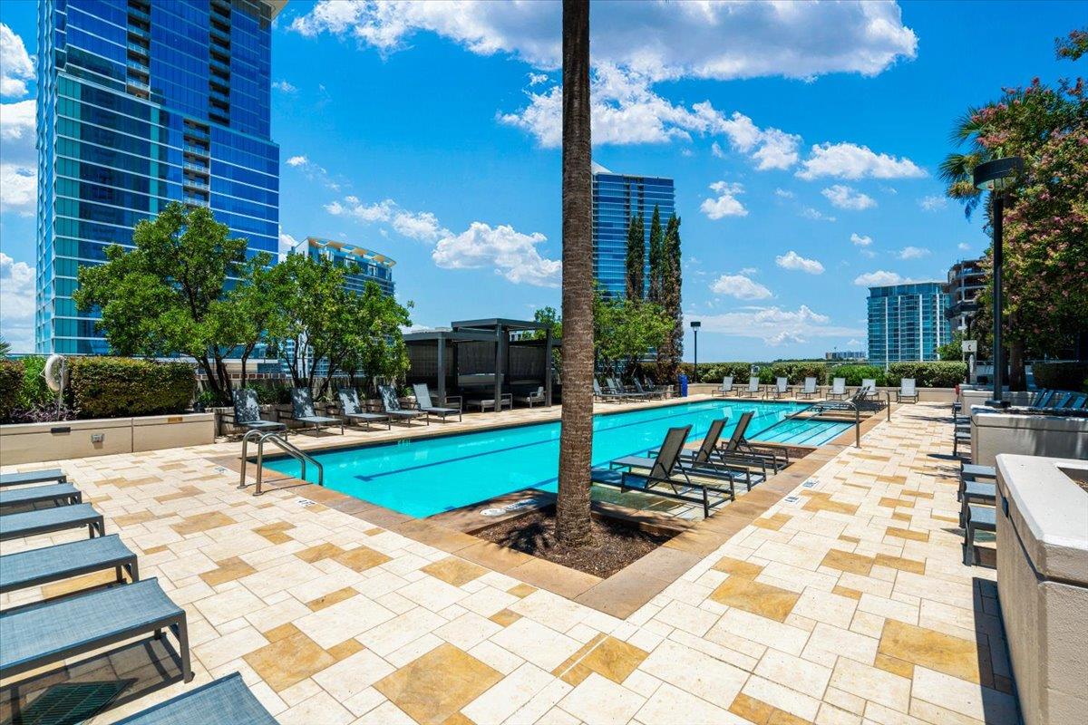 360 Nueces ST # 1408