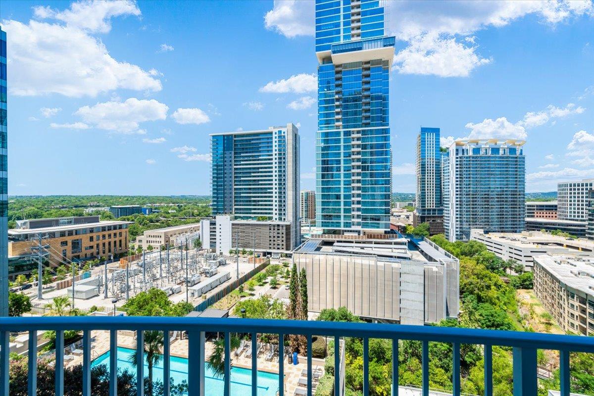 360 Nueces ST # 1408