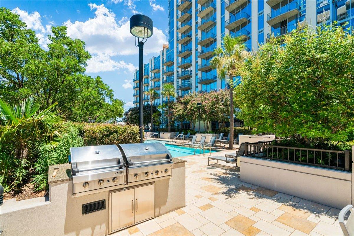 360 Nueces ST # 1408